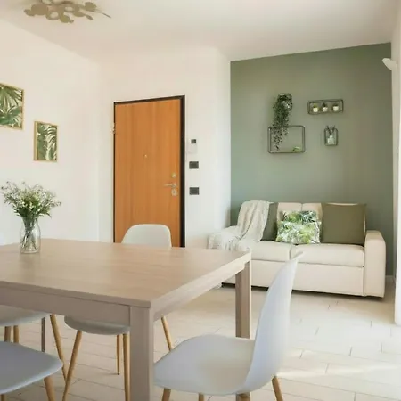 Apartment Cantaria - Lakeview Terrace & Pool